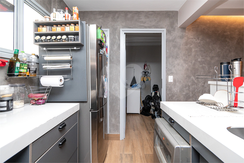 APARTAMENTO COM 2 QUARTOS A VENDA NA VILA MADALENA-SP