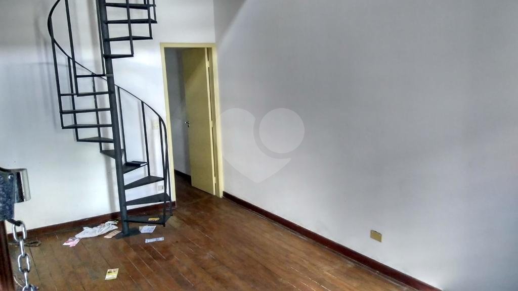 Sobrado à venda com 3 quartos, 194m² - Foto 3