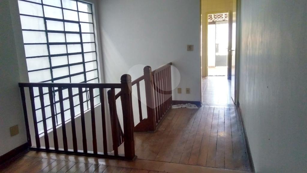 Sobrado à venda com 3 quartos, 194m² - Foto 2