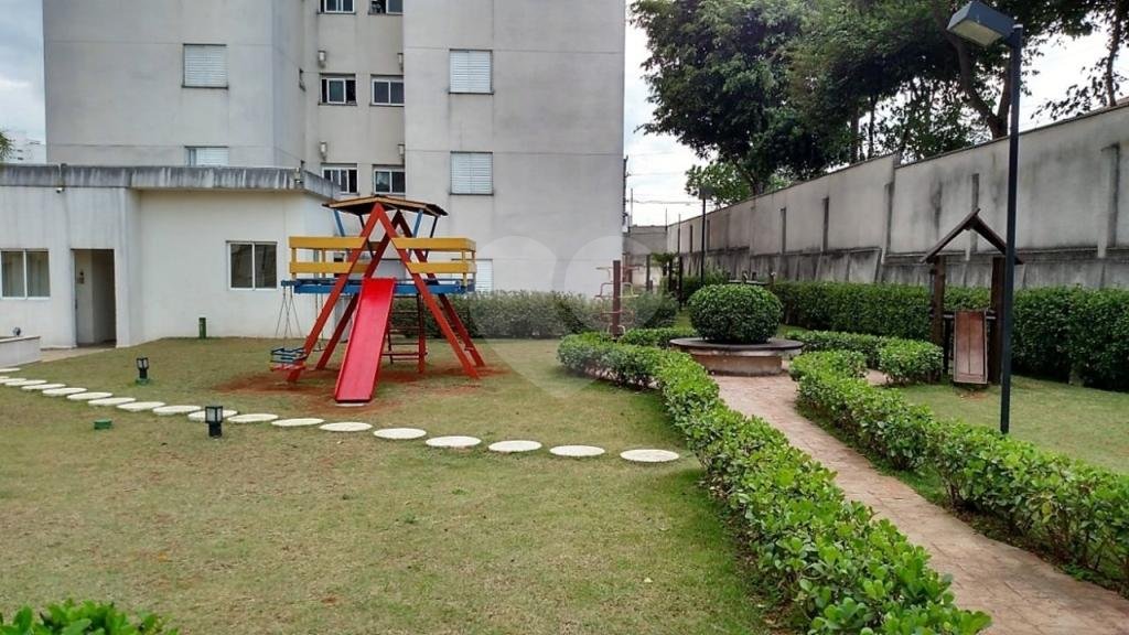 APARTAMENTO em VILA MARIA