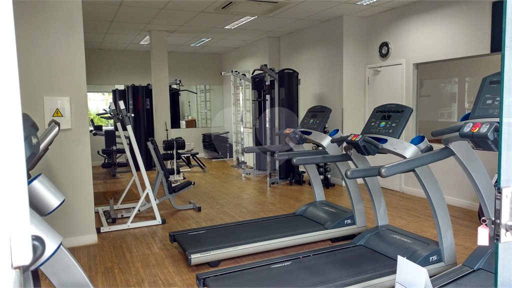 APARTAMENTO em REAL PARQUE
