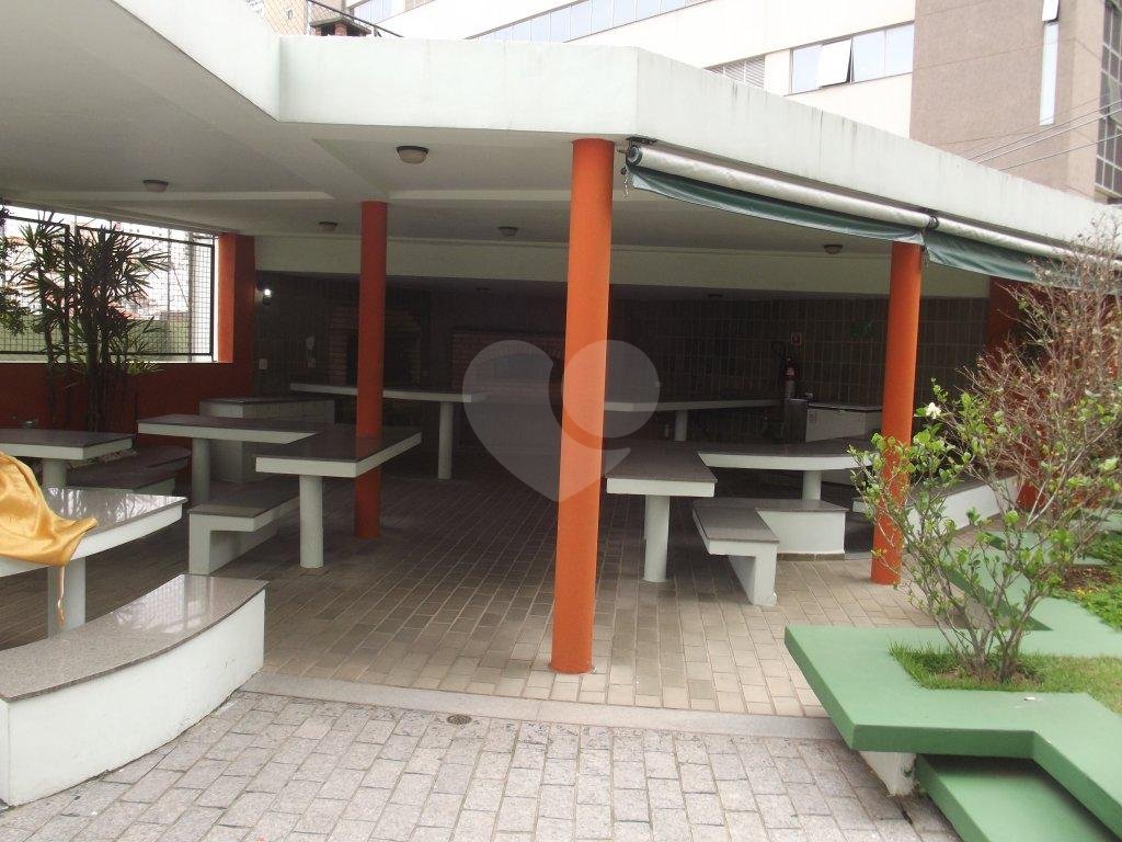 APARTAMENTO em SANTANA