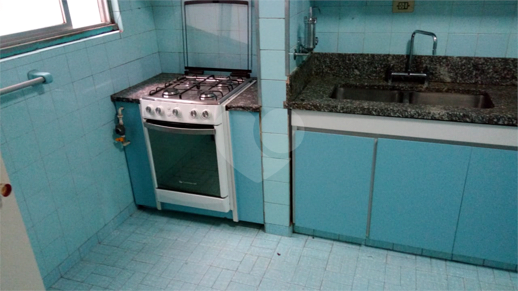 Apto Agua Fria - 67 metros, 2 dormitorios, otimo local, condução na porta, cozinha planejada, 