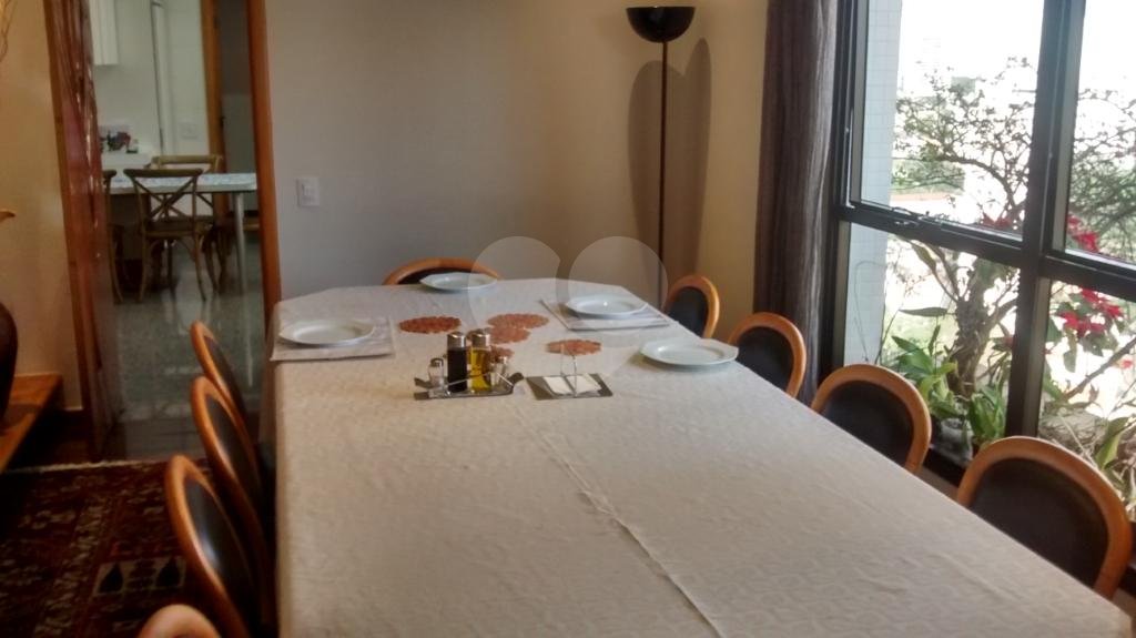 Excelente apartamento à venda em área nobre de Santana com 307 metros