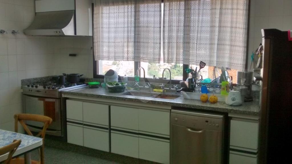 Excelente apartamento à venda em área nobre de Santana com 307 metros