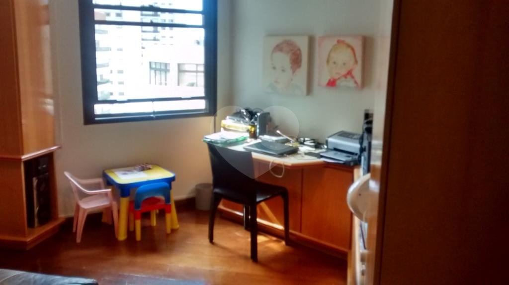 Excelente apartamento à venda em área nobre de Santana com 307 metros