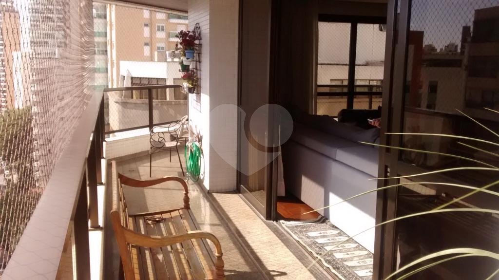 Excelente apartamento à venda em área nobre de Santana com 307 metros