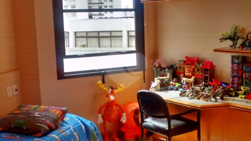 Excelente apartamento à venda em área nobre de Santana com 307 metros