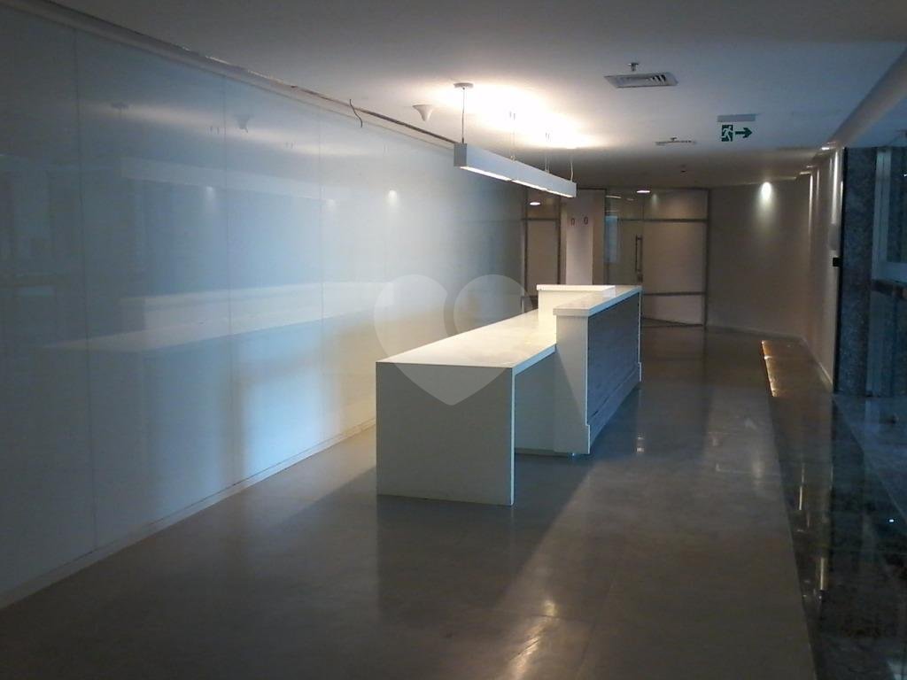 Laje Corporativa de 775 m² no Edifício Tripleway 