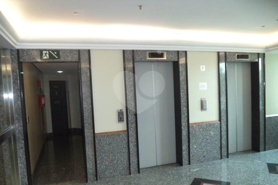 Laje Corporativa de 775 m² no Edifício Tripleway 