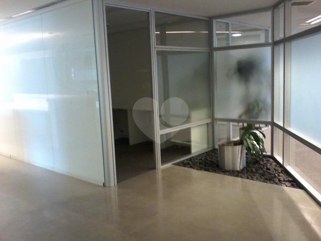 Laje Corporativa de 775 m² no Edifício Tripleway 