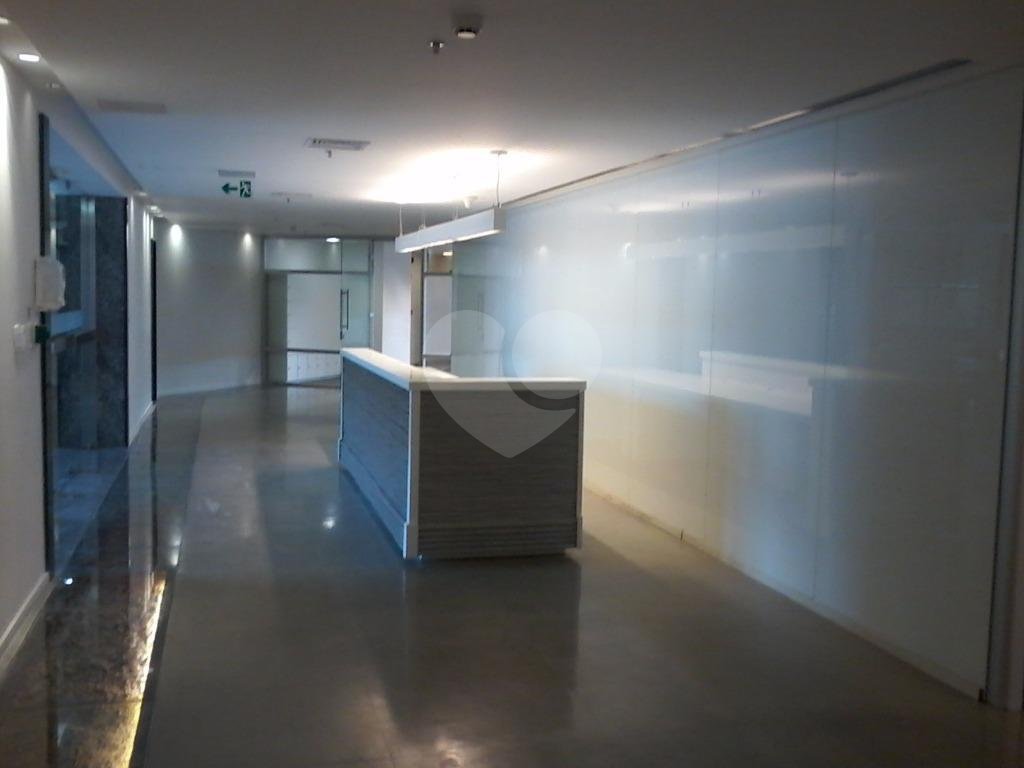 Laje Corporativa de 775 m² no Edifício Tripleway 