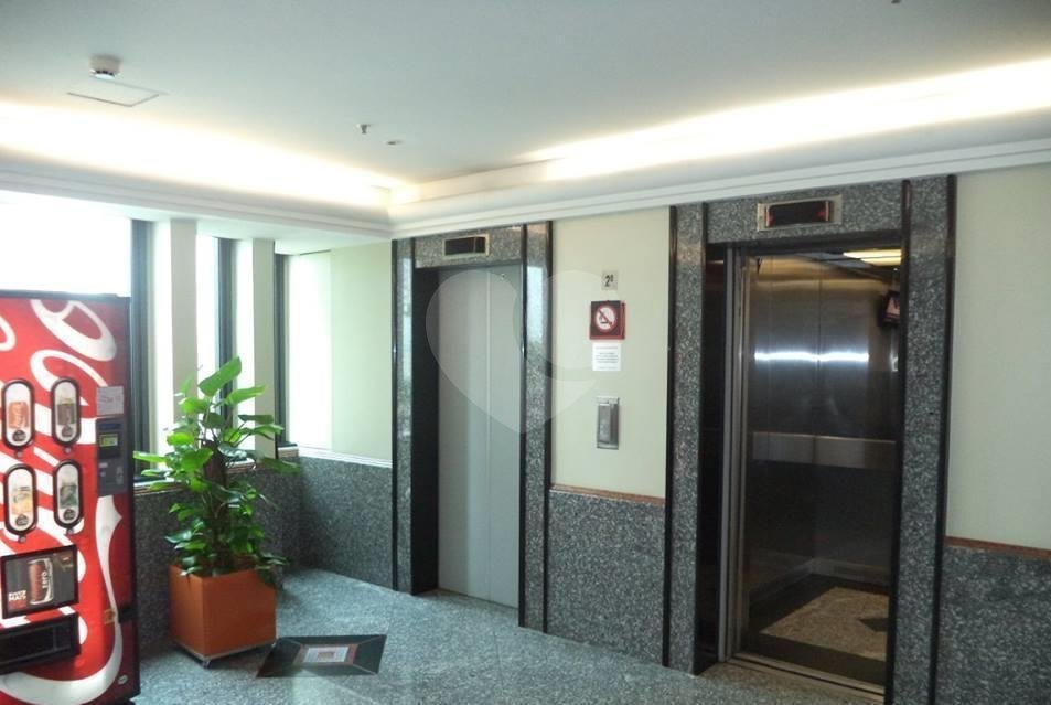 Laje Corporativa de 775 m² no Edifício Tripleway 