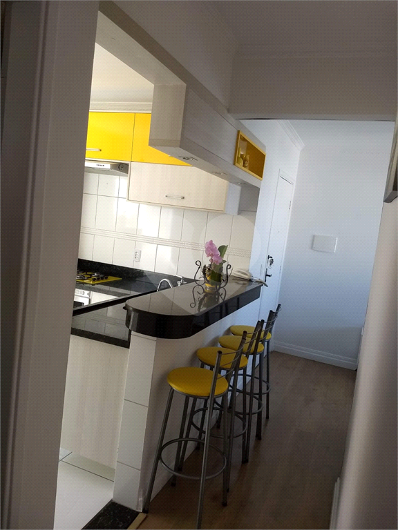 Apartamento à venda com 2 quartos, 60m² - Foto 6