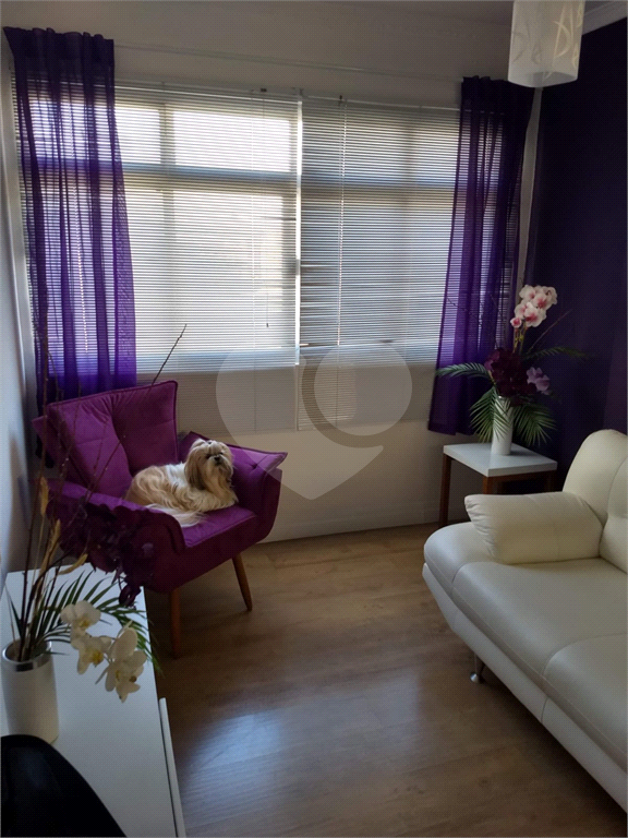 Apartamento à venda com 2 quartos, 60m² - Foto 1