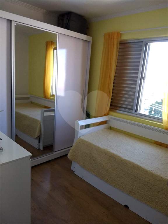 Apartamento à venda com 2 quartos, 60m² - Foto 14