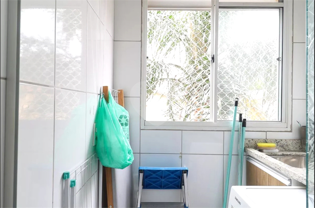 Excelente apto com 2 dorms, 01 vaga e abaixo do valor! Condomínio com valor baixo! OPORTUNIDADE. 