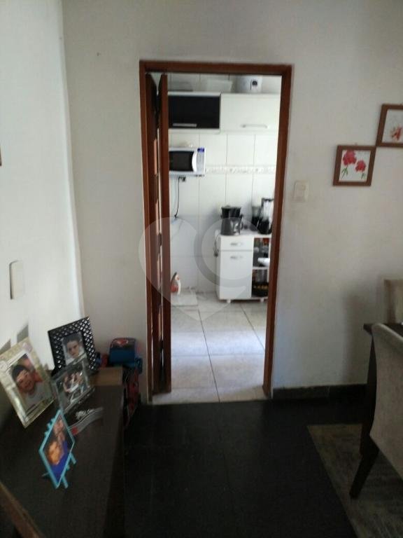 Casa à venda com 3 quartos, 166m² - Foto 14