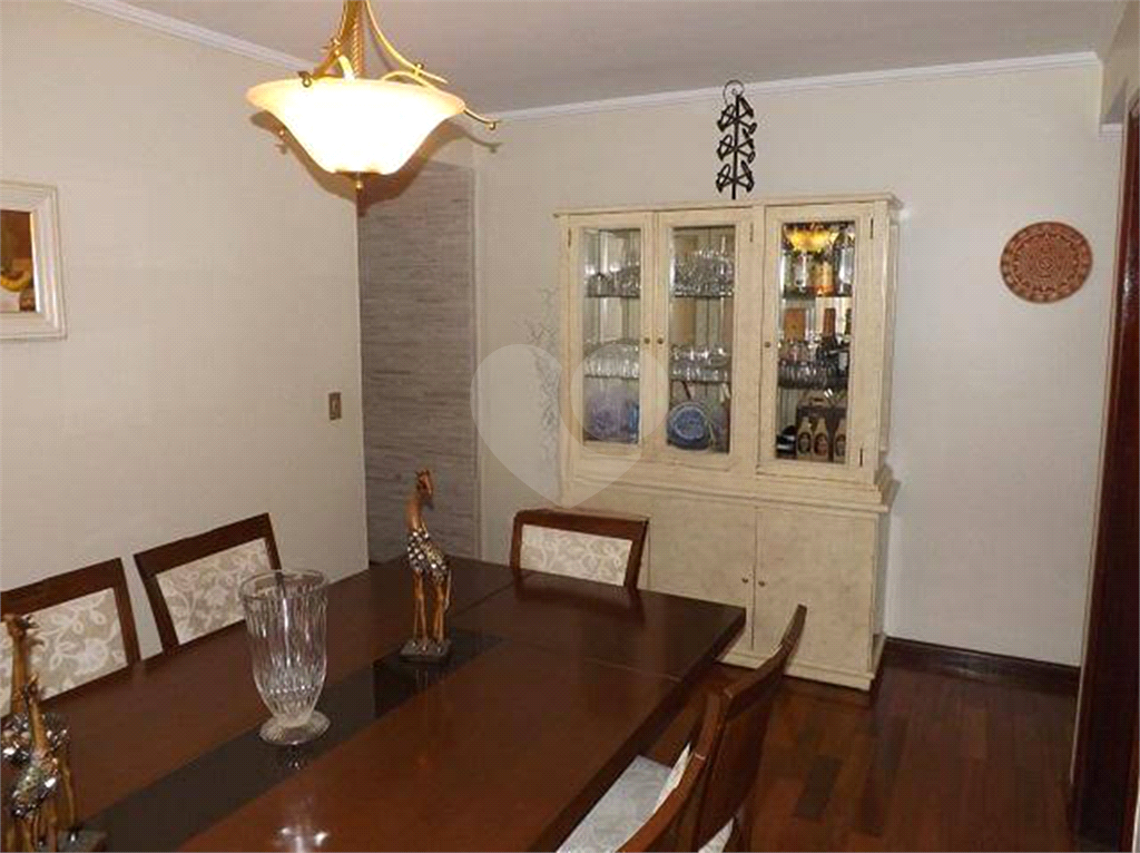 Sobrado à venda com 3 quartos, 320m² - Foto 44