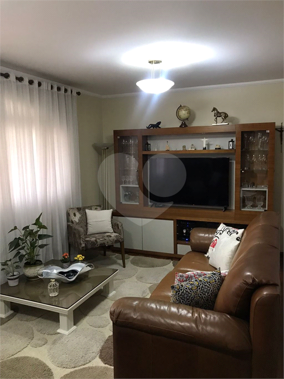 Sobrado à venda com 3 quartos, 320m² - Foto 4