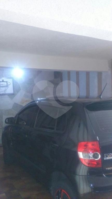 Casa térrea à venda na Vila Mazzei