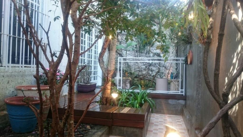 Excelente sobrado na Vila Nhocuné com jardim de inverno, closet e espaço gourmet