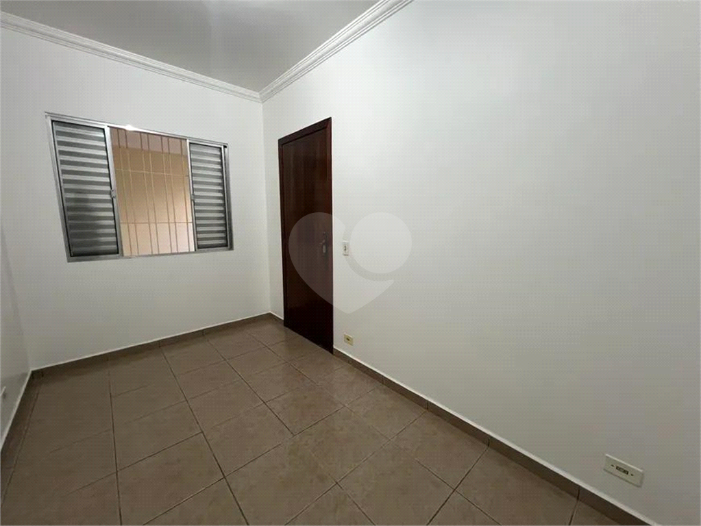 Santana casa térrea de fundos  sem garagem