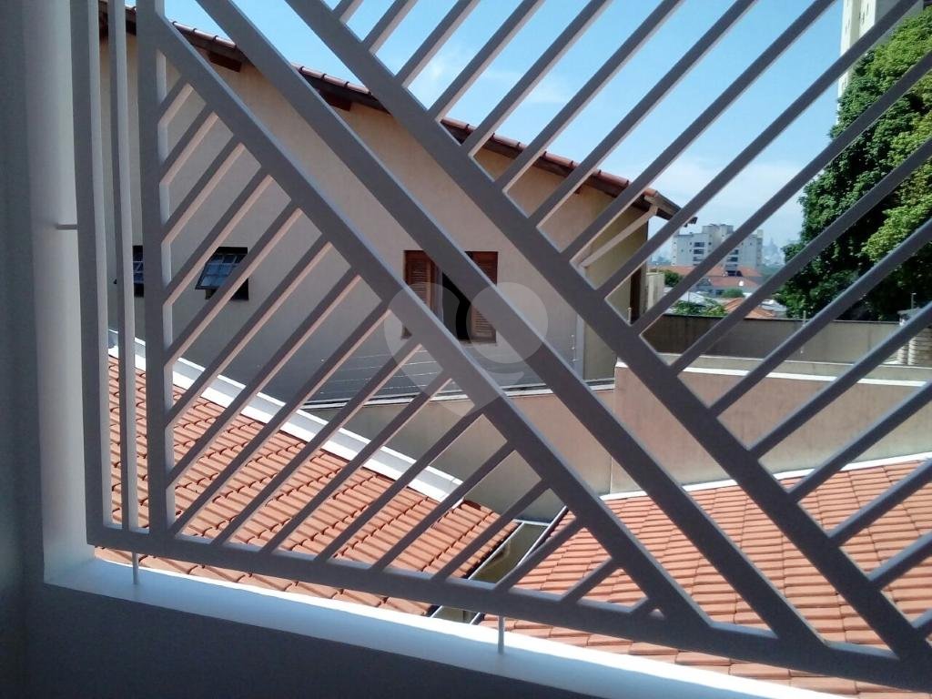 Santana casa térrea de fundos  sem garagem