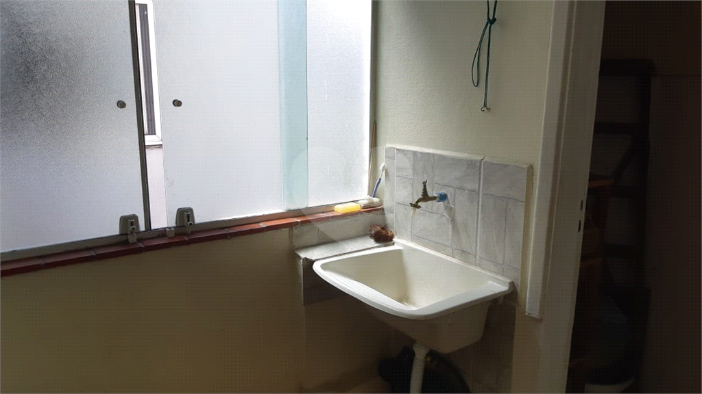 Apartamento à venda com 2 quartos, 79m² - Foto 17