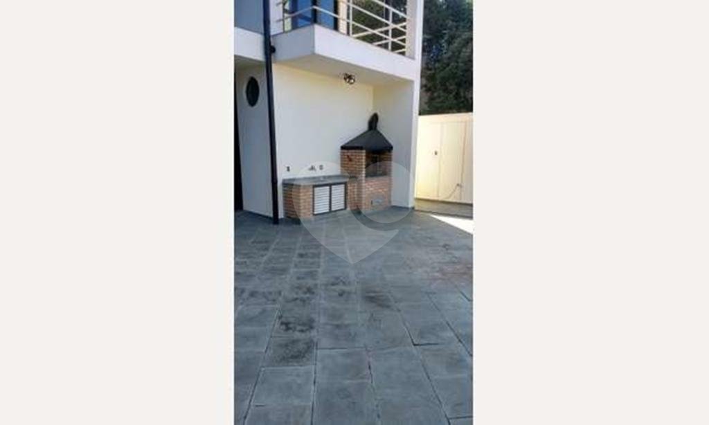  Tremembé Casa com 500 metros de Área Útil Toda Reformada Em Bairro Nobre Tranquilo e Seguro!!