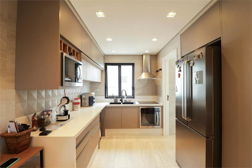 Apartamento Santana 4 dormitórios, sendo 2 suítes 3 vagas de garagem 