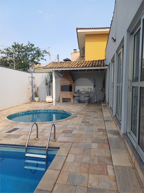 Ótima casa à venda no bairro Vila Romero - Zona Norte