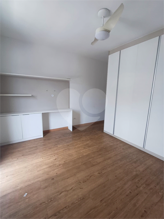 Ótima casa à venda no bairro Vila Romero - Zona Norte