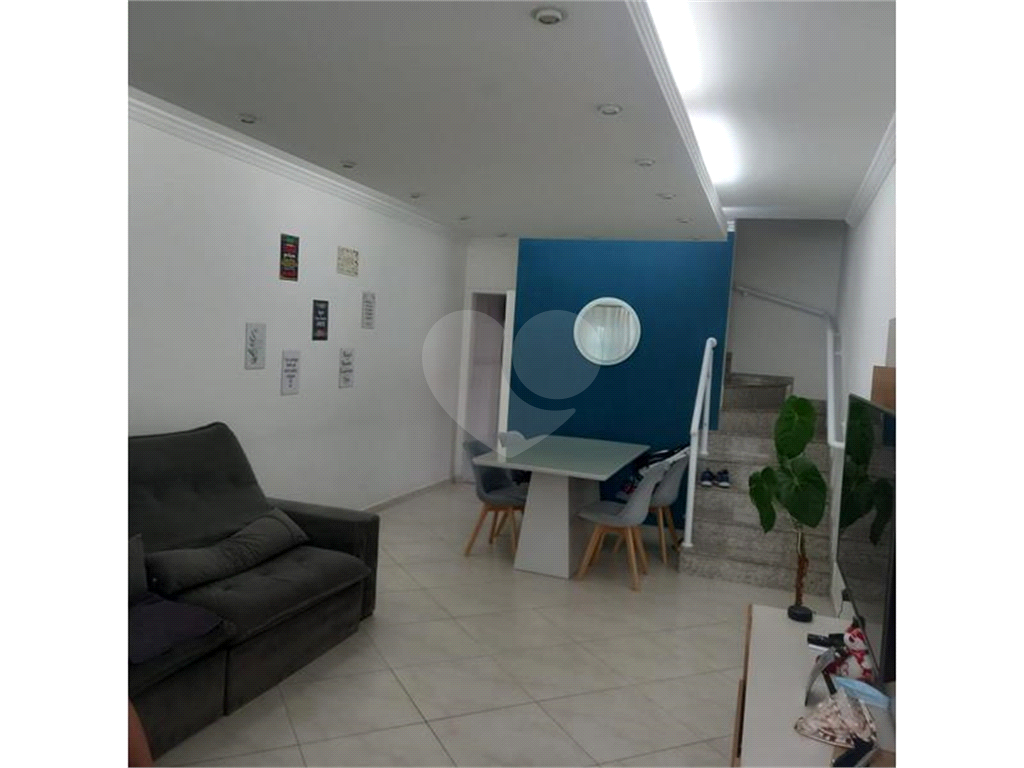 Ótima casa à venda no bairro Vila Romero - Zona Norte