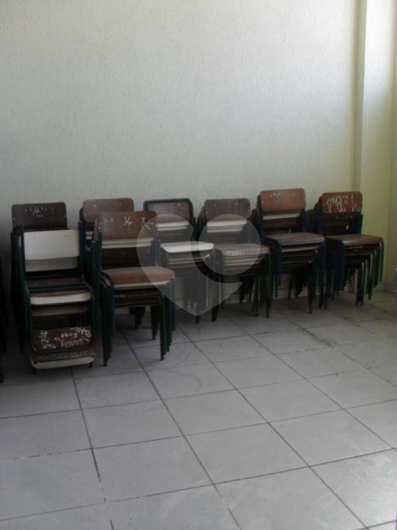 PRÉDIO COMERCIAL À VENDA (COM RENDA)!!