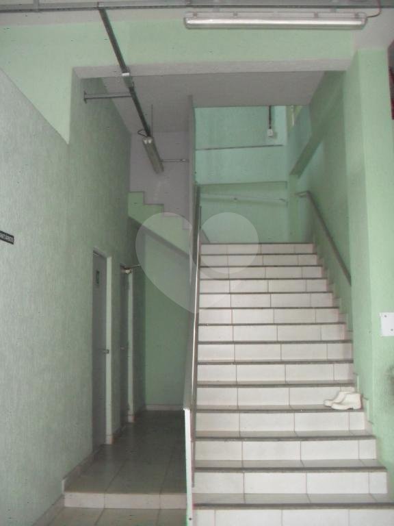 PRÉDIO COMERCIAL À VENDA (COM RENDA)!!