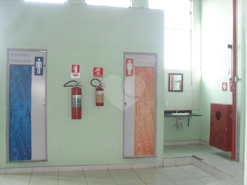 PRÉDIO COMERCIAL À VENDA (COM RENDA)!!
