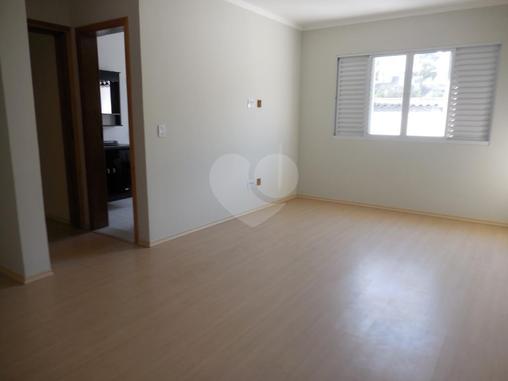 Venha para uma linda casa térrea no Horto Florestal