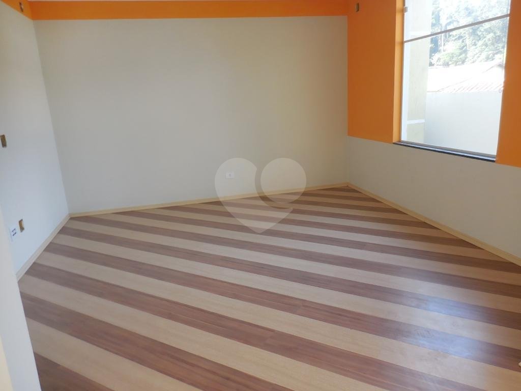 Venha para uma linda casa térrea no Horto Florestal