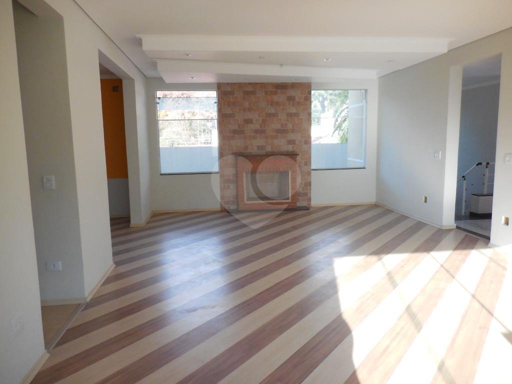 Venha para uma linda casa térrea no Horto Florestal