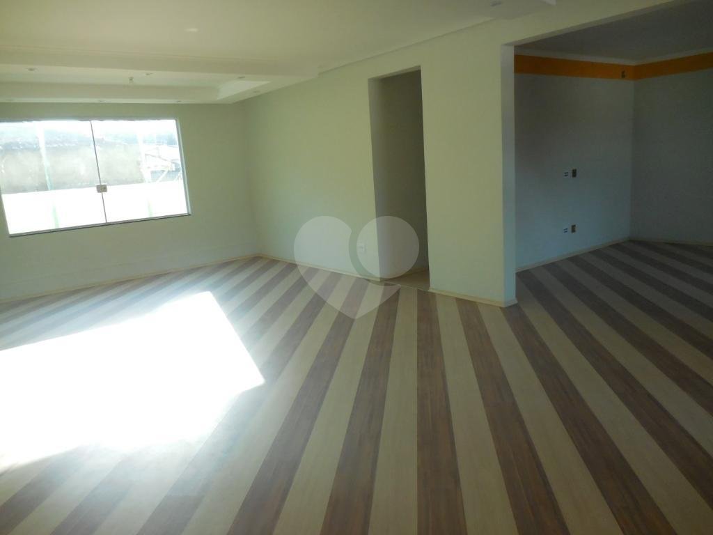 Venha para uma linda casa térrea no Horto Florestal