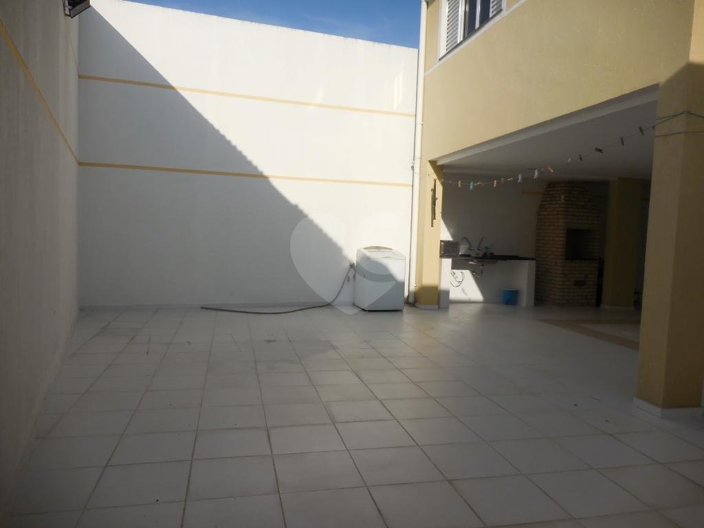 Venha para uma linda casa térrea no Horto Florestal