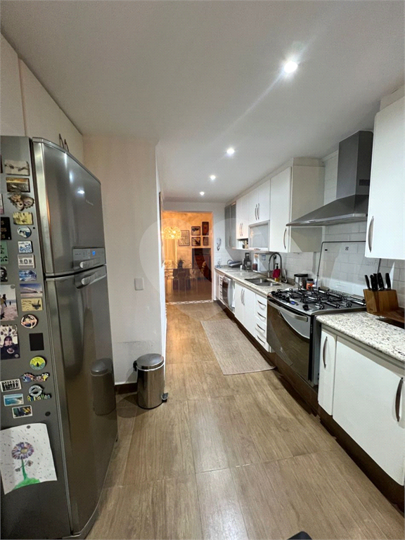 Jardim São Paulo,sobrado à venda a 400 metros do Metrô! cem piscina e espaço gourmet Estuda permuta por Apartamento!!!