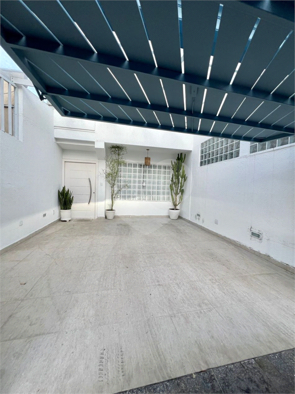 Jardim São Paulo,sobrado à venda a 400 metros do Metrô! cem piscina e espaço gourmet Estuda permuta por Apartamento!!!