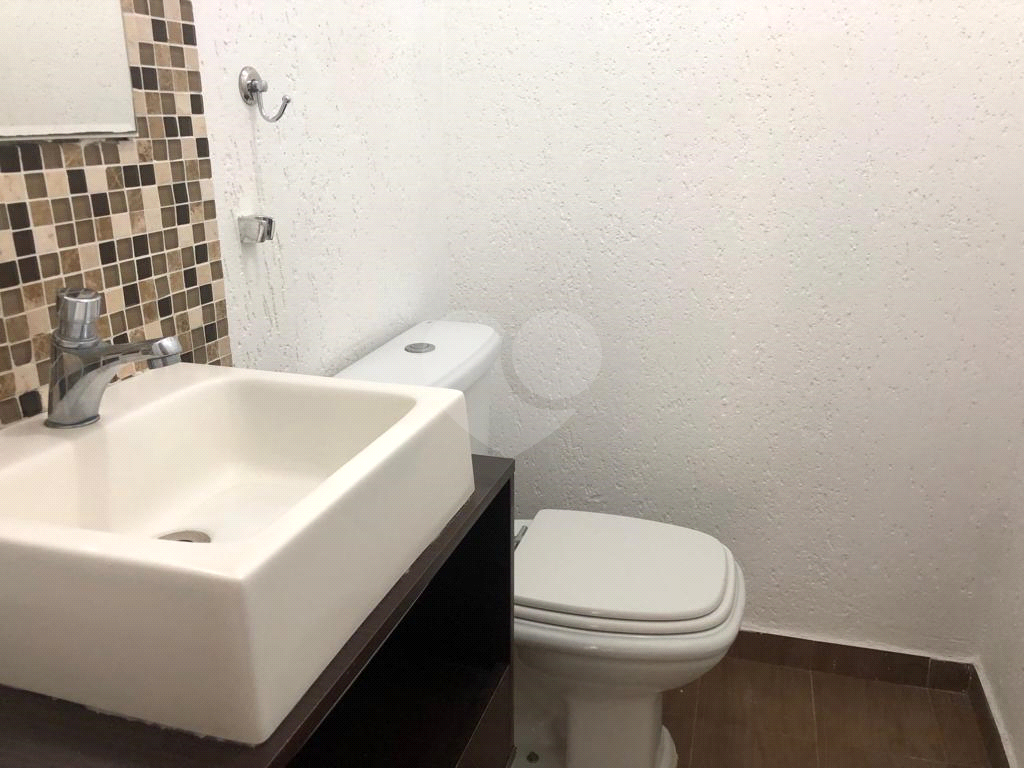 Jardim São Paulo,sobrado à venda a 400 metros do Metrô! cem piscina e espaço gourmet Estuda permuta por Apartamento!!!