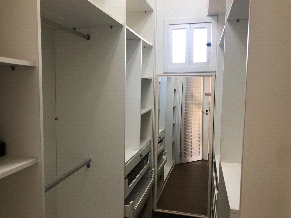 Jardim São Paulo,sobrado à venda a 400 metros do Metrô! cem piscina e espaço gourmet Estuda permuta por Apartamento!!!