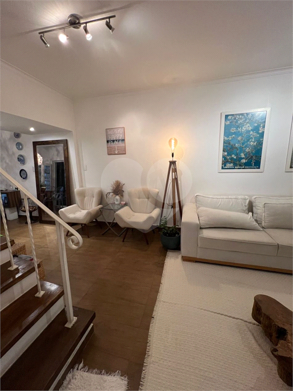 Jardim São Paulo,sobrado à venda a 400 metros do Metrô! cem piscina e espaço gourmet Estuda permuta por Apartamento!!!