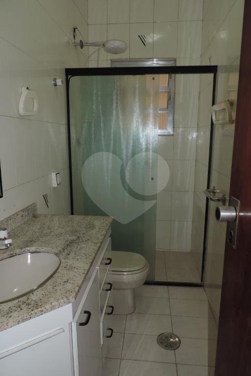Casa Térrea Rua Fechada