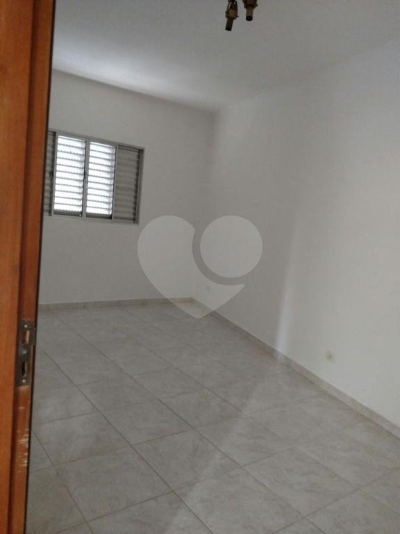 Sobrado à venda com 3 quartos, 300m² - Foto 13