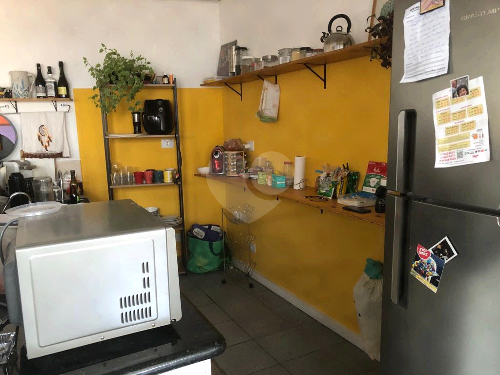 Sobrado à venda com 3 quartos, 300m² - Foto 64